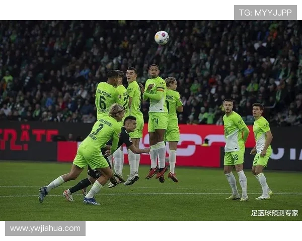 德甲被称为“左派球队”的队伍及其文化背景