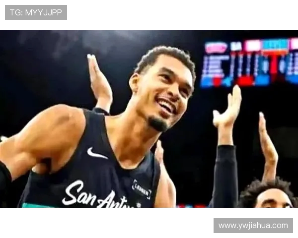 文班亚马谈卡斯尔角色明确防守能力让对手运球困难重重